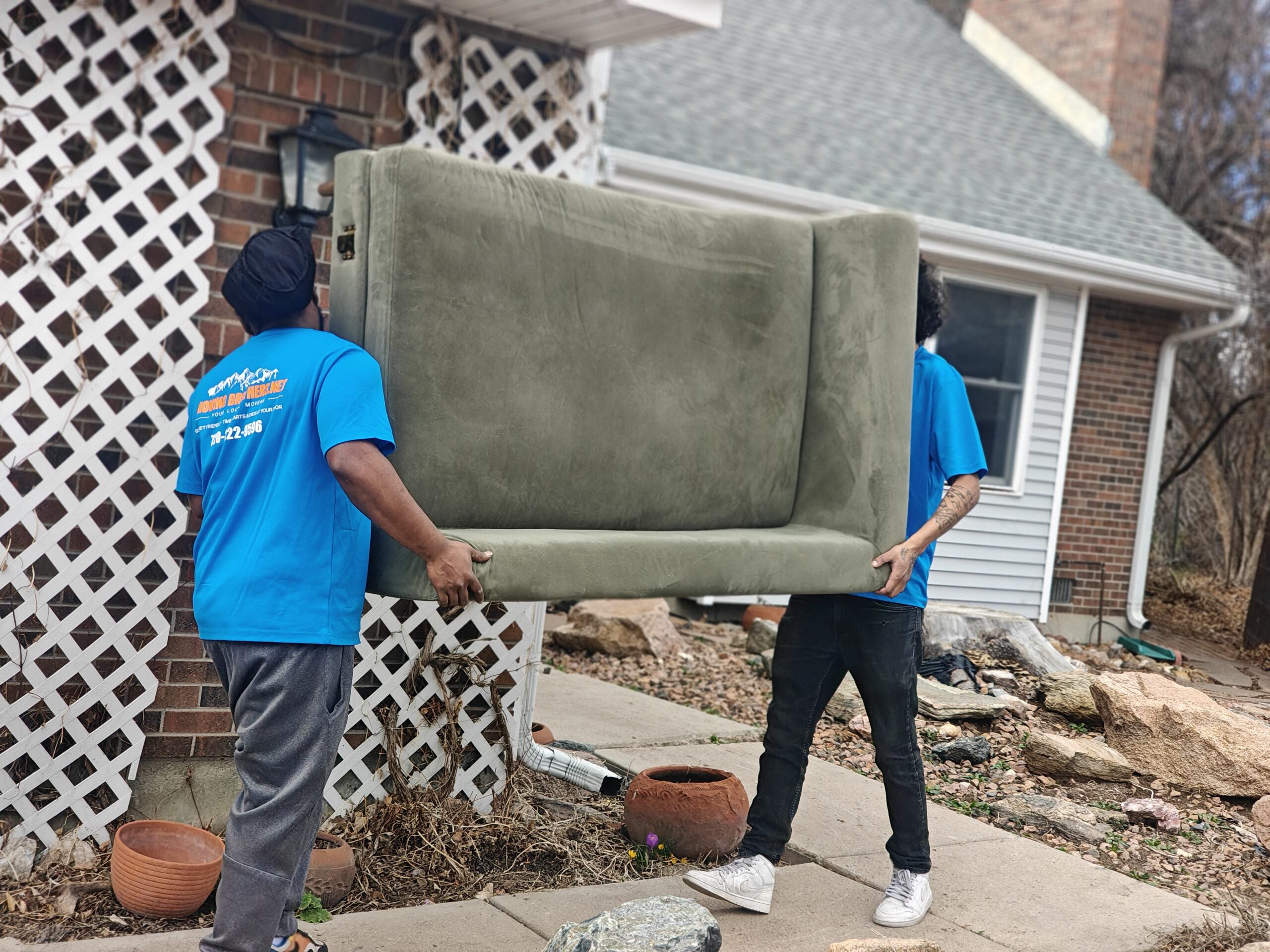 Frequently asked questions about hiring a moving company in Denver